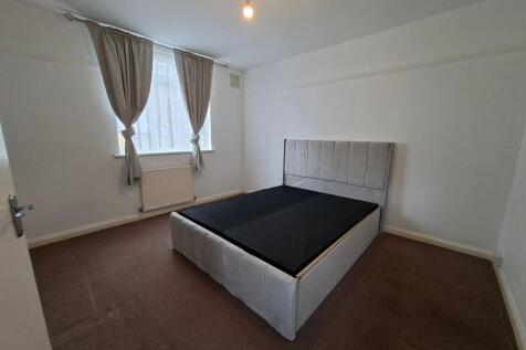 Pembroke Road, London, N10 photo 4