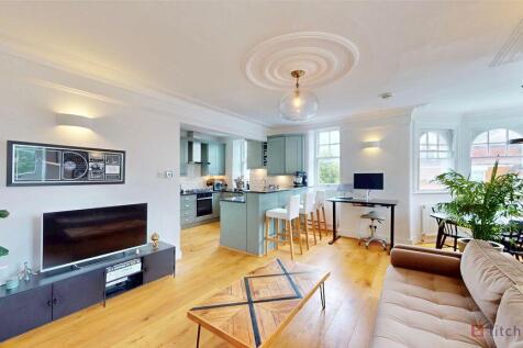 Rec to kitchen