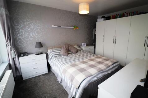 49 Knightscliffe Way