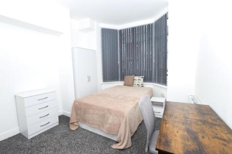 76 Wellesley #2.JPG