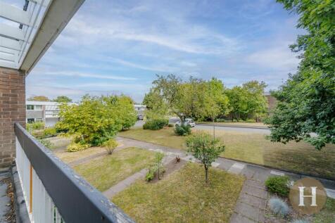 Hadleigh Estate Agents-17.jpg