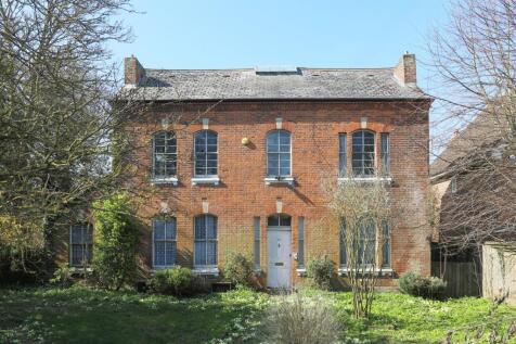 Sutton Court 01 - cropped (002).jpg