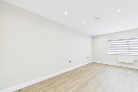 4, 7 Catherine Court photo 4