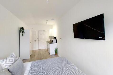 Newcastle Drive, Orton Longueville, Peterborough, PE2 7AU photo 3