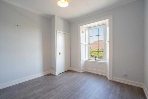 Main Street, Polmont, FK2 photo 5