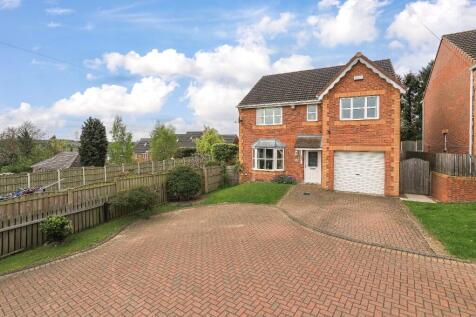 Castleford, WF10 - property photo
