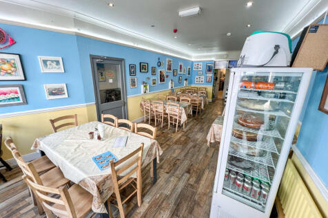 The Mad Hatter Cake Boutique