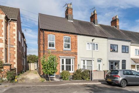 45 Grove Road, Atherstone