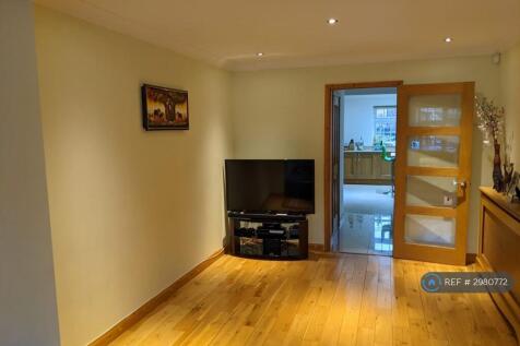 Tilehouse Way, Denham, UB9 photo 4