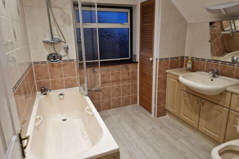 Pinner Road, Nrot...