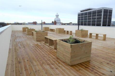 Communal Roof Terrace