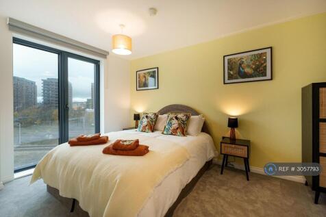 Springwell Gardens, Leeds, LS12 photo 4