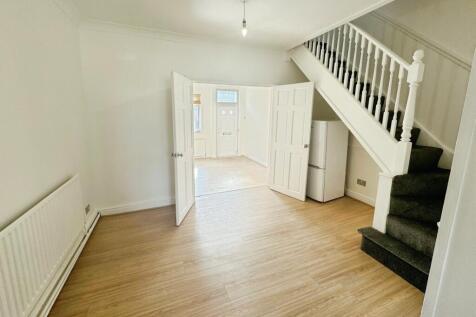 Heald Street, Castleford, West Yorkshire, WF10 photo 4