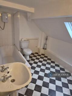 Wirral, Wirral, CH42 photo 4