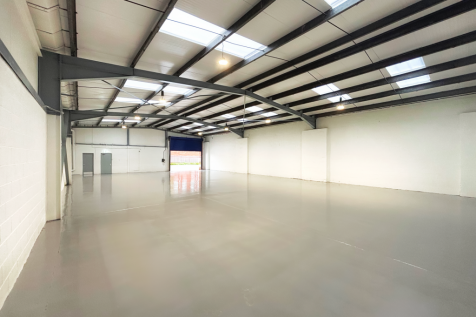 Light Industrial to rent Image 5