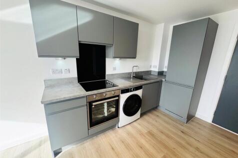 Regent Plaza Block C, 84 Oldfield Road, Salford, M5 photo 3