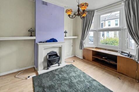 52 Inworth Street, Battersea, London SW11 3EP