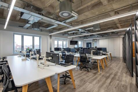 Office to rent Image 4