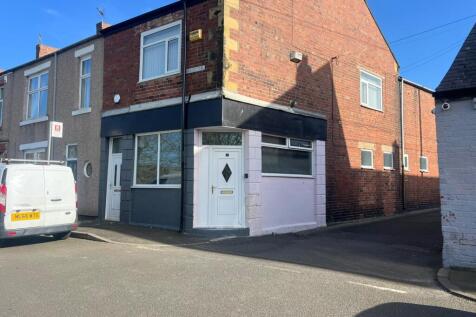 Corner Commercial Unit To Let ¿ Bill Quay, Gate