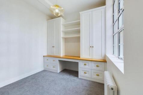 Second bedroom.JPG