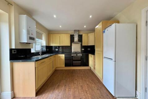 Greenbank Road, Sale, M33 photo 3
