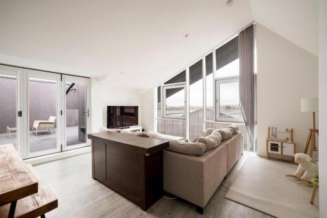 Properties For Sale in E17 | Rightmove