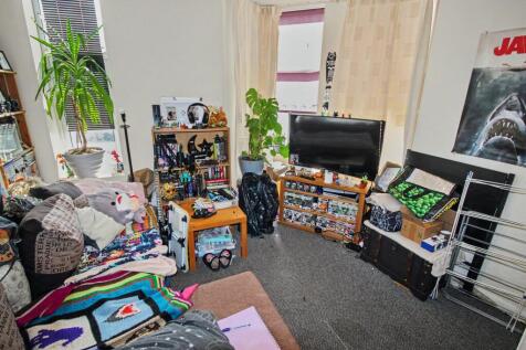 Flat 1 Lounge
