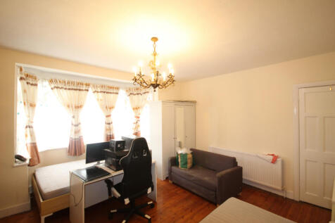 Park Chase, Wembley, Middlesex, HA9
