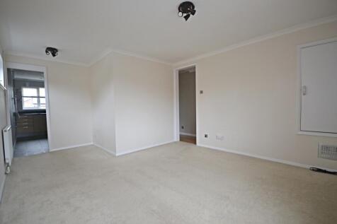 Goosegreen Close, Horsham, RH12 photo 3
