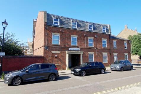 Spinnaker Court - Portsea.jpg