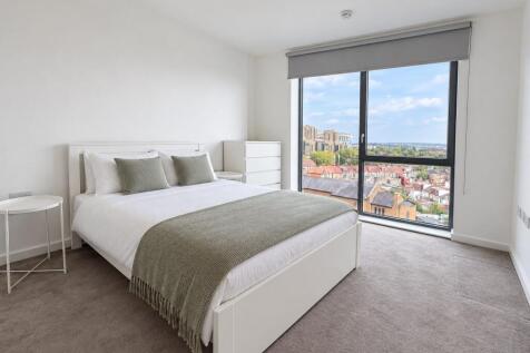 Cosmos Apartments, High Road, Wembley, Brent photo 5