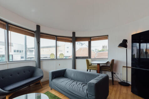 3-bed house on Churchgate Mews, Loughborough, £1,729/mo