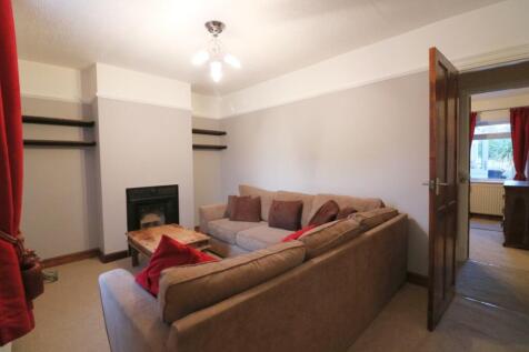 Hummer Road, Egham, Surrey, TW20 photo 4