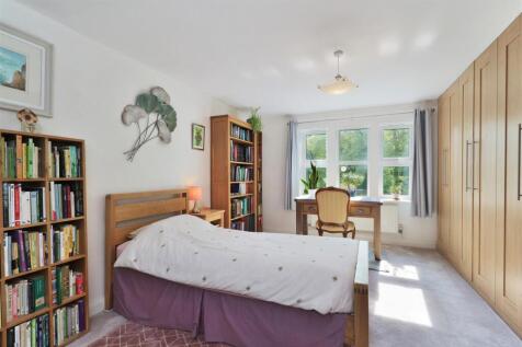 17 Woodfield Gardens - (39).jpg