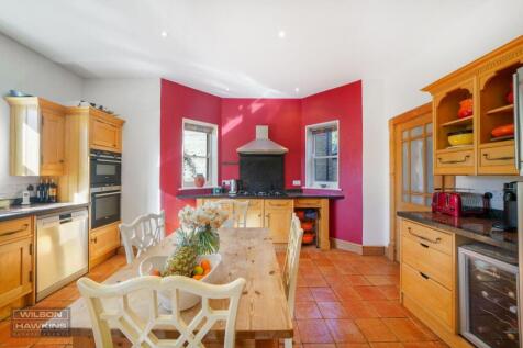 Holm Oak, Mount Park Avenue - lWGiuRcHoFjAQNX7s9H1