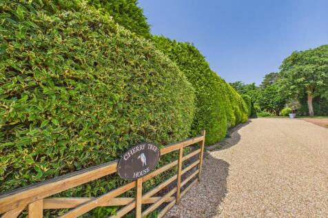 Gated Driveway