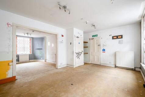 Hackney Grove  Low Res 1.jpg