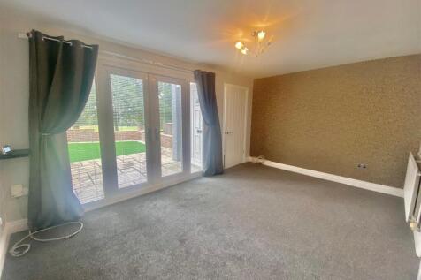 Woodford, Low Fell, Gateshead photo 3