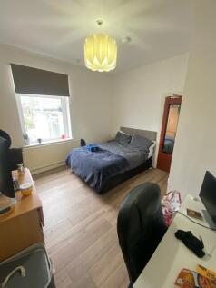 Woodville Road,Cardiff photo 3
