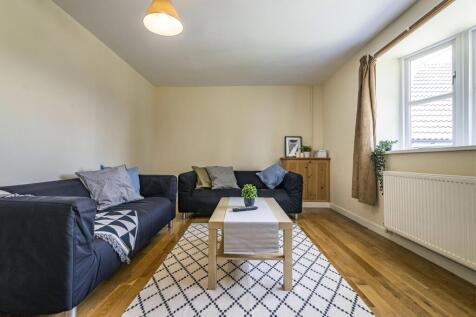 Hawton Crescent, Nottingham, NG8 photo 2