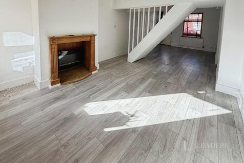 Victoria Road, Mexborough, South Yorkshire, S64 photo 3