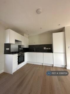 Finchley Lane, London, NW4 photo 5