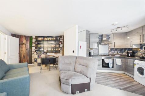 Living/ Kitchen Area