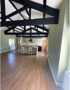 Lounge/Kitchen