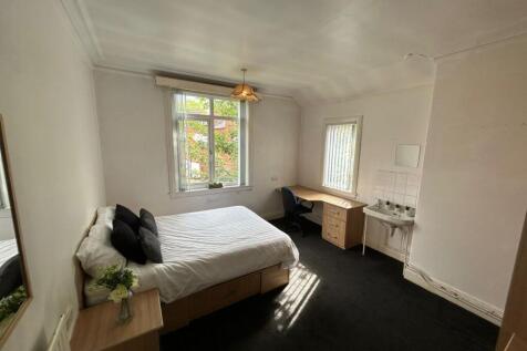 St. Michaels Villas, Headingley, Leeds, West Yorkshire, LS6 photo 5