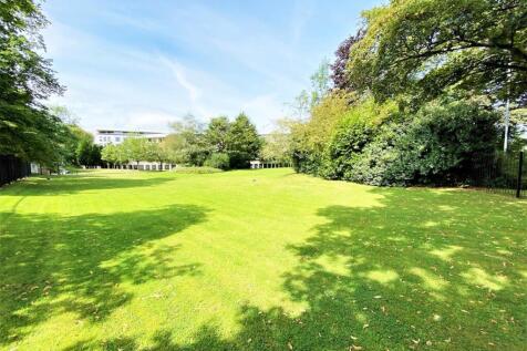 Communal Grounds