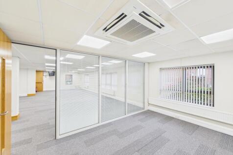 Office to rent Image 7