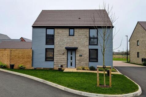 15 Cross Man Way front shot.jpg