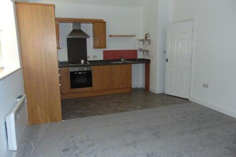 LOUNGE &amp; KITCHEN