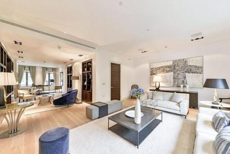property in Thornwood Gardens, 
Kensington, W8